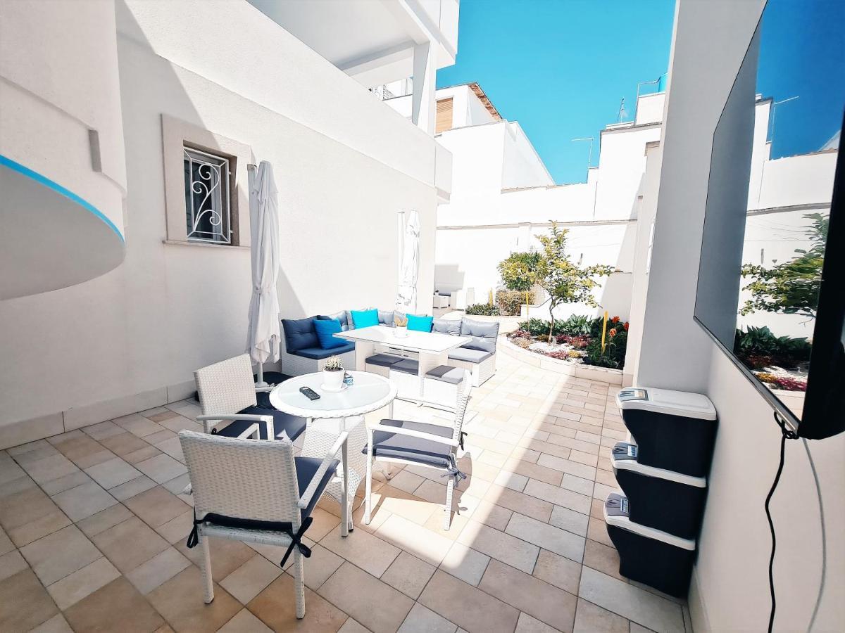 Kalinifta Rooms Apartment Torre Lapillo Extérieur photo