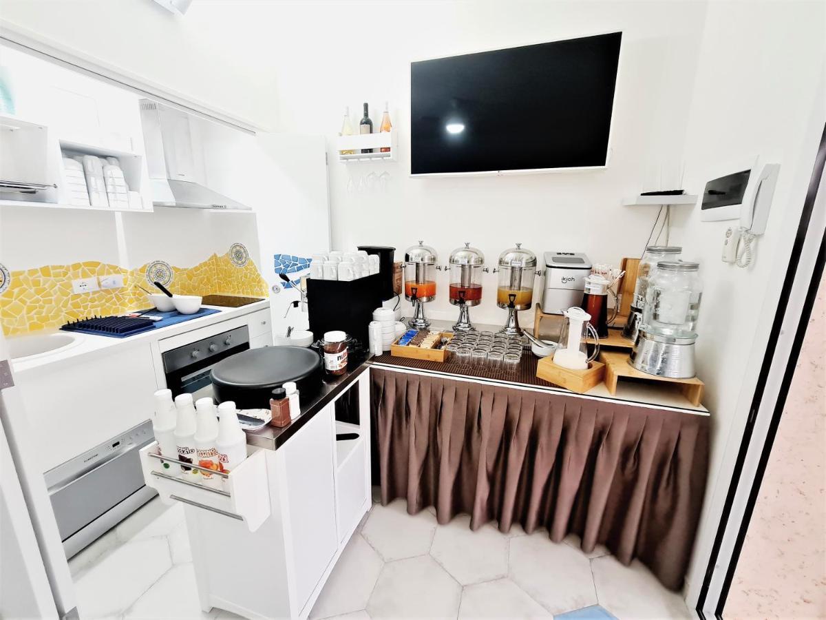 Kalinifta Rooms Apartment Torre Lapillo Extérieur photo