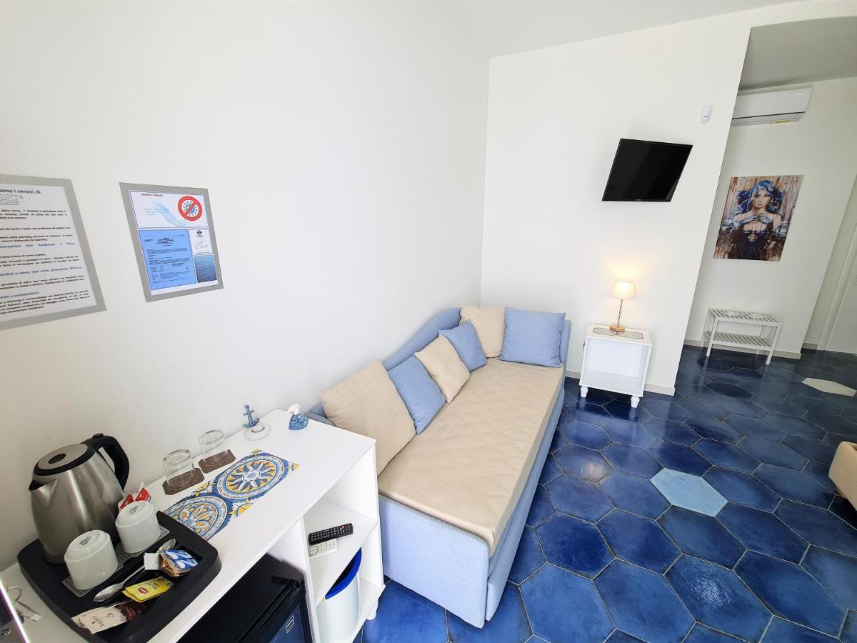 Kalinifta Rooms Apartment Torre Lapillo Extérieur photo