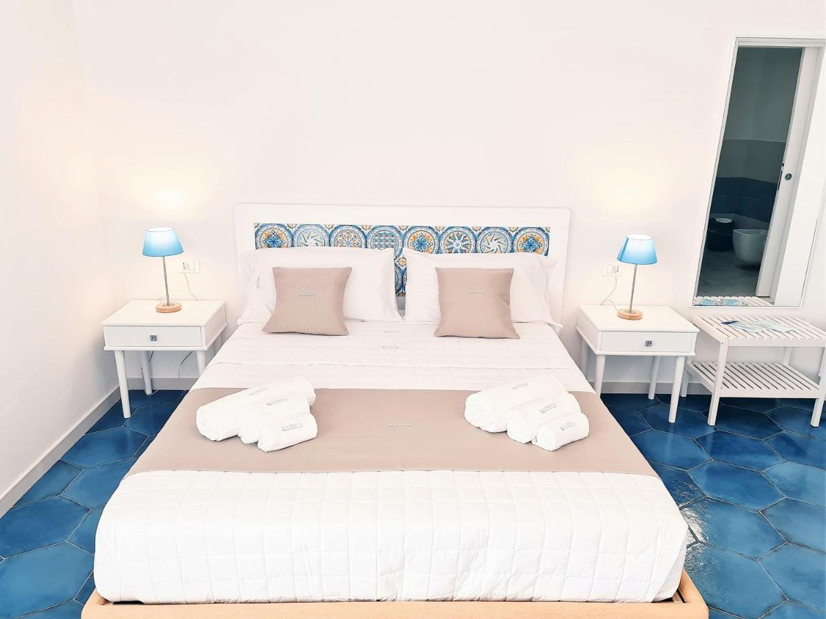 Kalinifta Rooms Apartment Torre Lapillo Extérieur photo