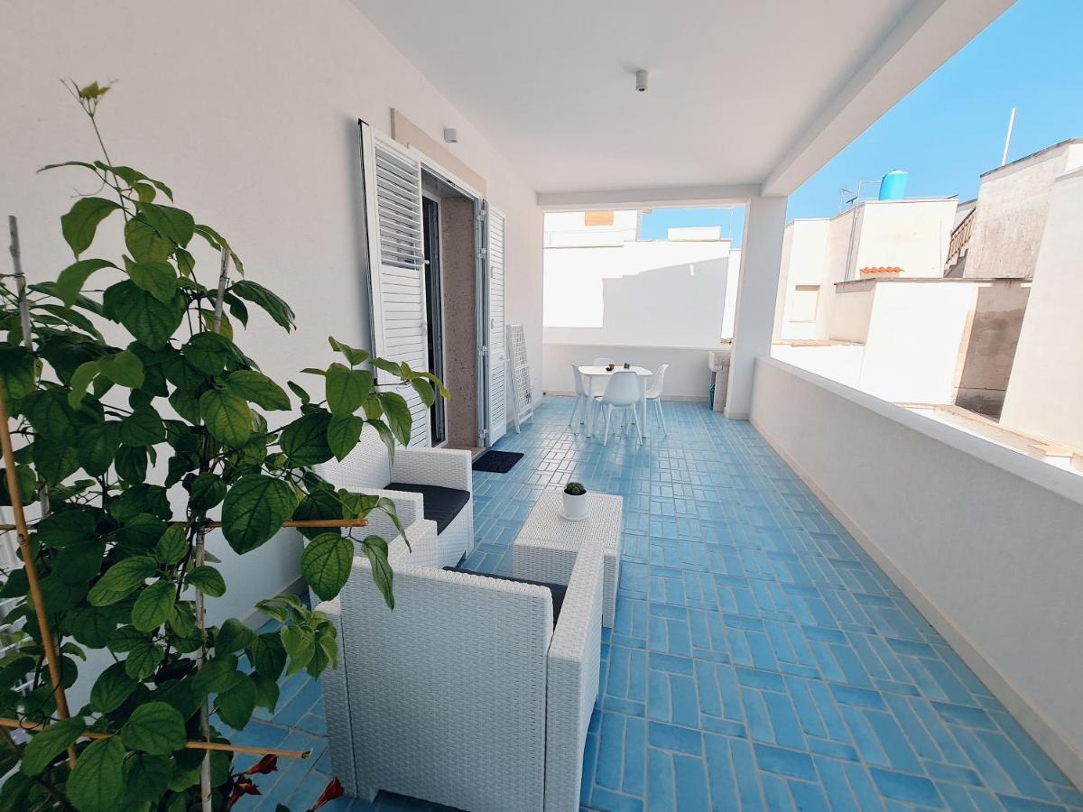 Kalinifta Rooms Apartment Torre Lapillo Extérieur photo