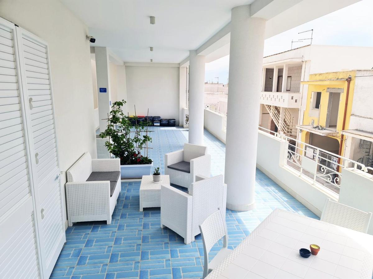 Kalinifta Rooms Apartment Torre Lapillo Extérieur photo