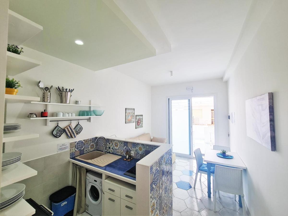 Kalinifta Rooms Apartment Torre Lapillo Extérieur photo